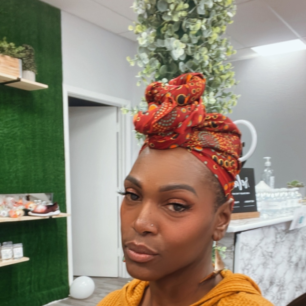 Meet your Posher, Jessica